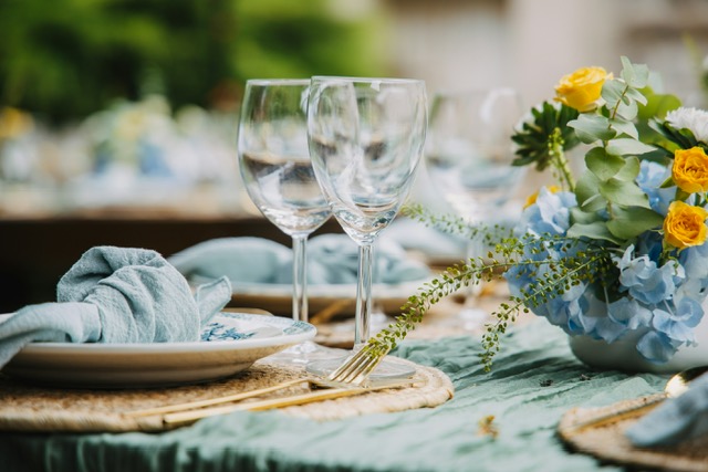 Blue themed full table setup styled by Maison Lucia